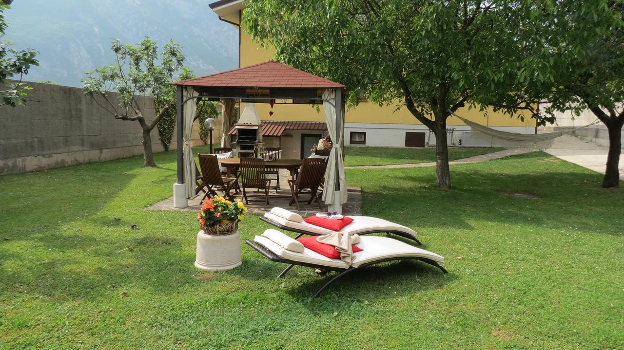 Affittacamere Da Jasmina Venzone Exterior photo